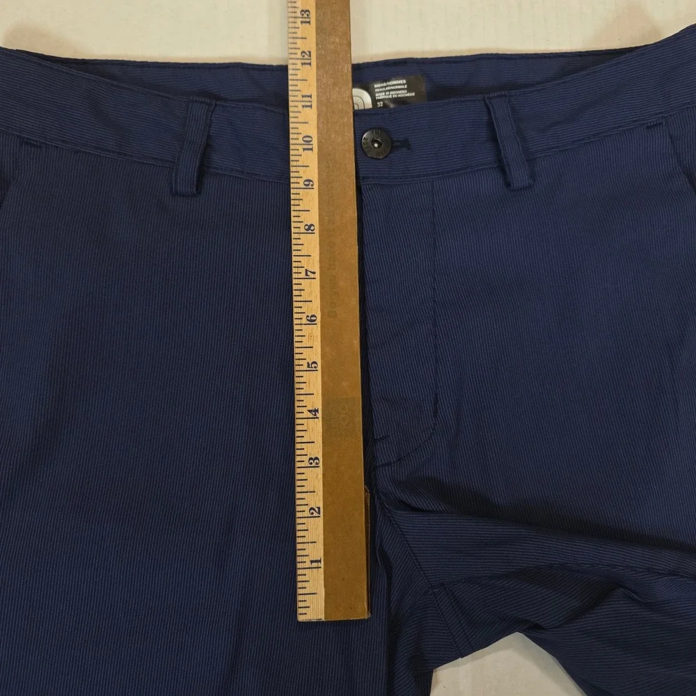 The North Face Shorts Mens 32 Navy Flat Front Textured Hiking Climbing Outdoors